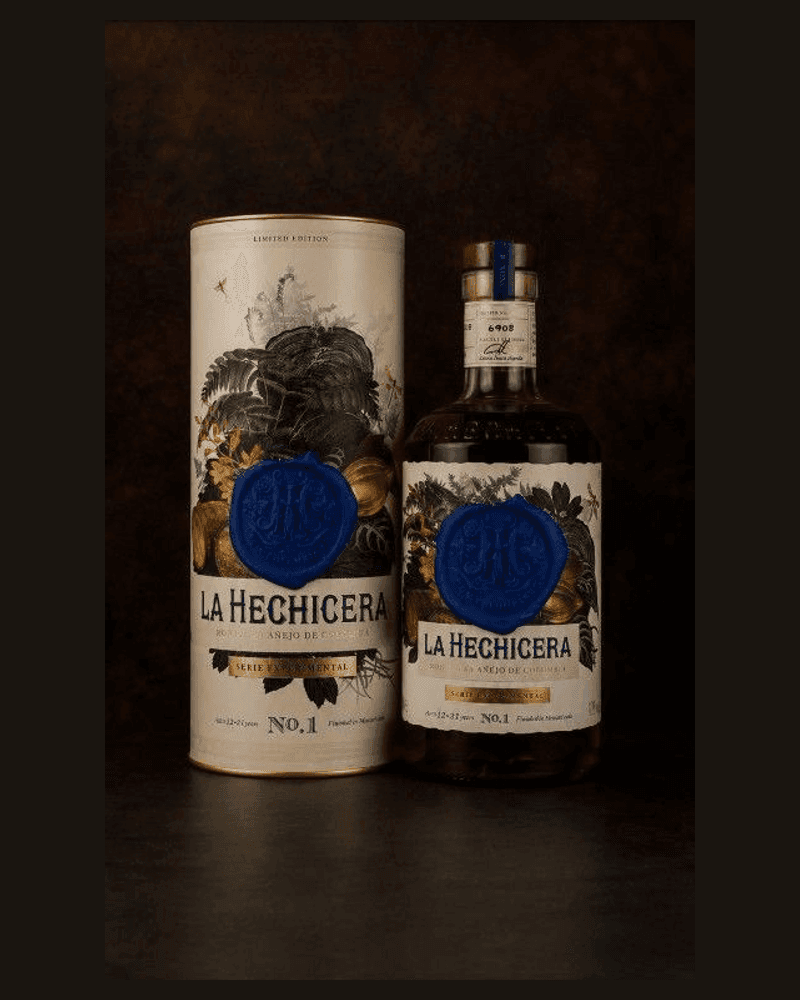 La Hechicera Experimental No.1 — botella y tubo