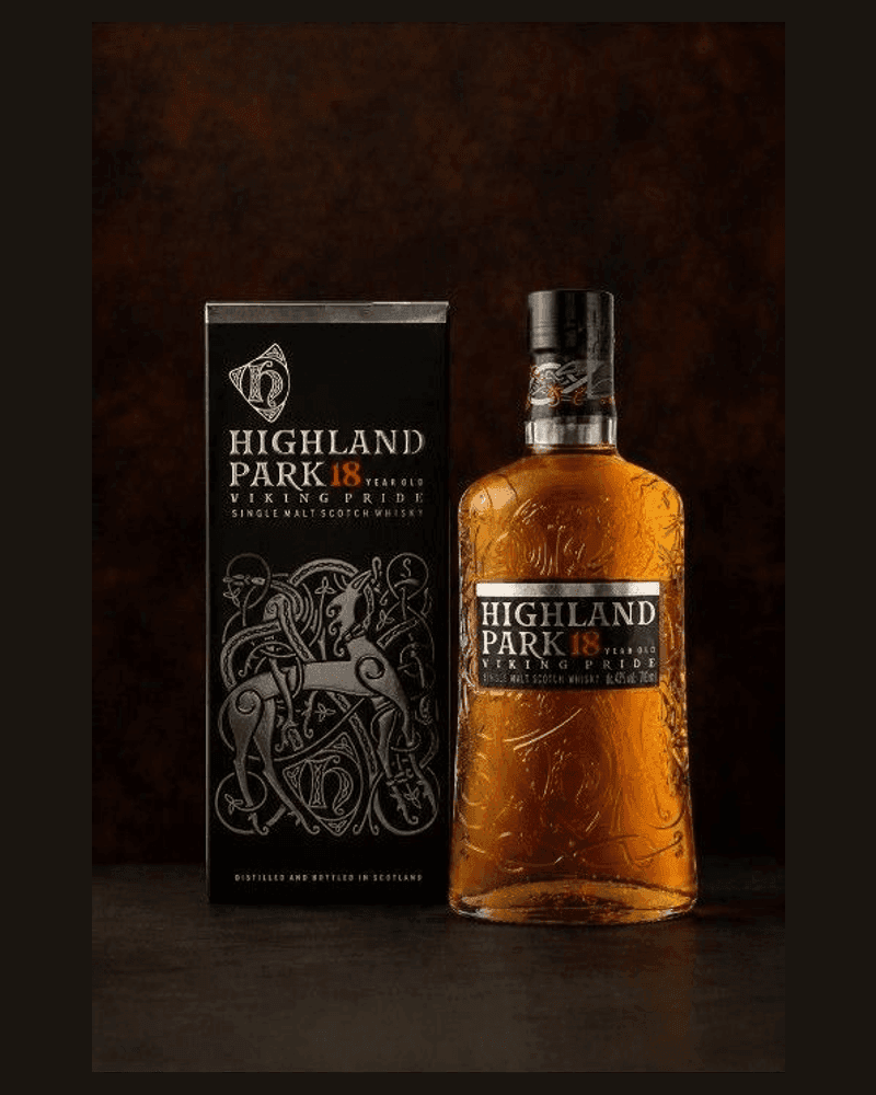 Highland Park 18 Viking Pride — botella y estuche